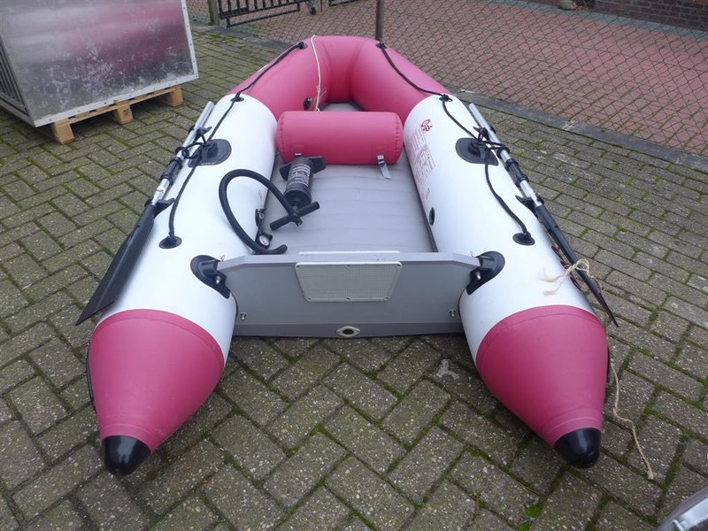 selecteer Open animatie Rubberboot Cheyenne, V 300, JL007101N max 240kg, geschikt voor motor »  Onlineveilingmeester.nl