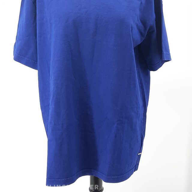 Louis Vuitton Staples Edition Tシャツ Louis Vuitton Staples Edition Blue Tee – Savonches