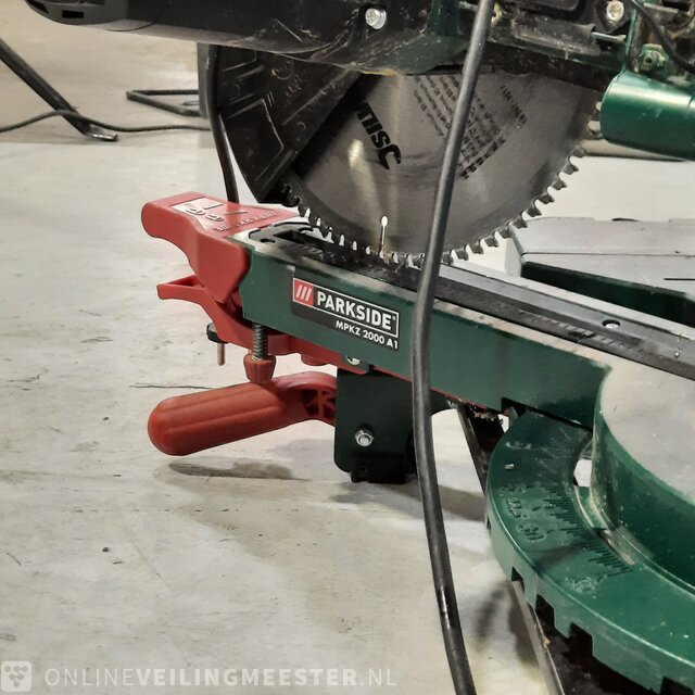 Crosscut saw Parkside MPKZ 2001 built in 2019